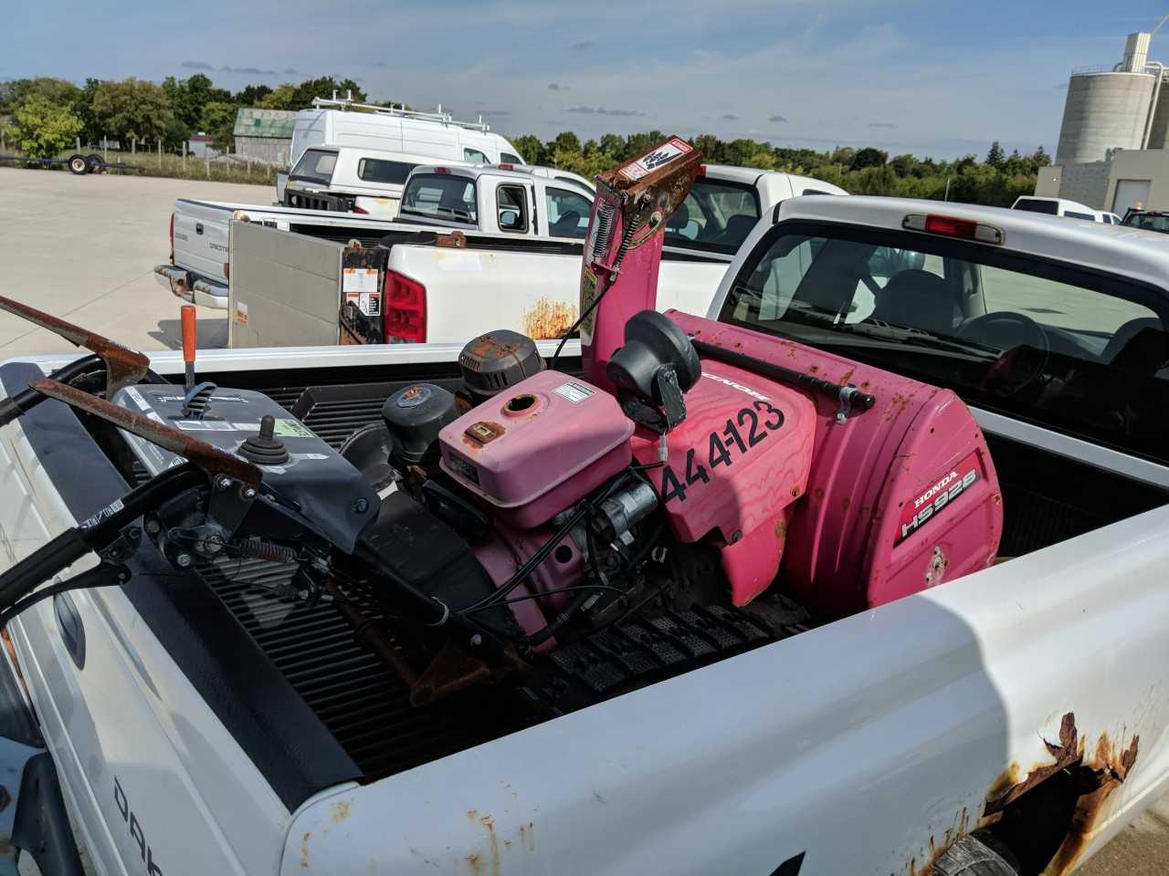 Honda HS928 28" Snow Blower ONLY - PLANT & FACILITY Honda HS928 28" Snow Blower ONLY - PLANT & FACILITY