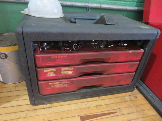 Air tools, table, and all contents - MISCELLANEOUS