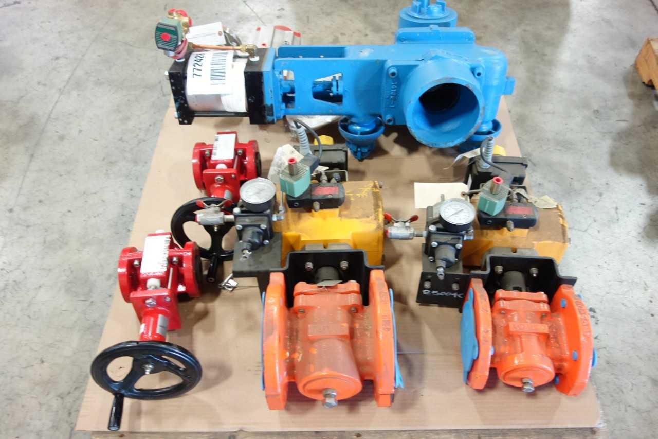 LOT OF ASSORTED VALVES - VALVES