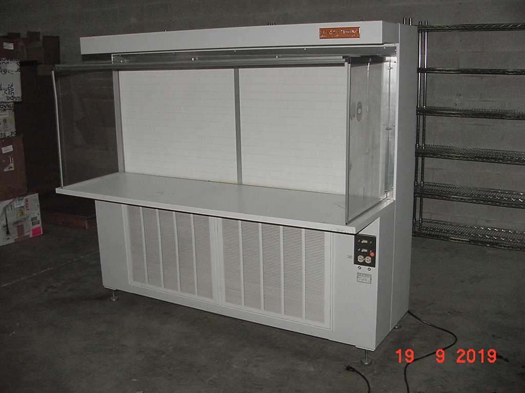 CLEAN AIR PRODUCTS CAP 301-2429-1 LAMINAR FLOW BENCH - LAB & SCIENTIFIC
