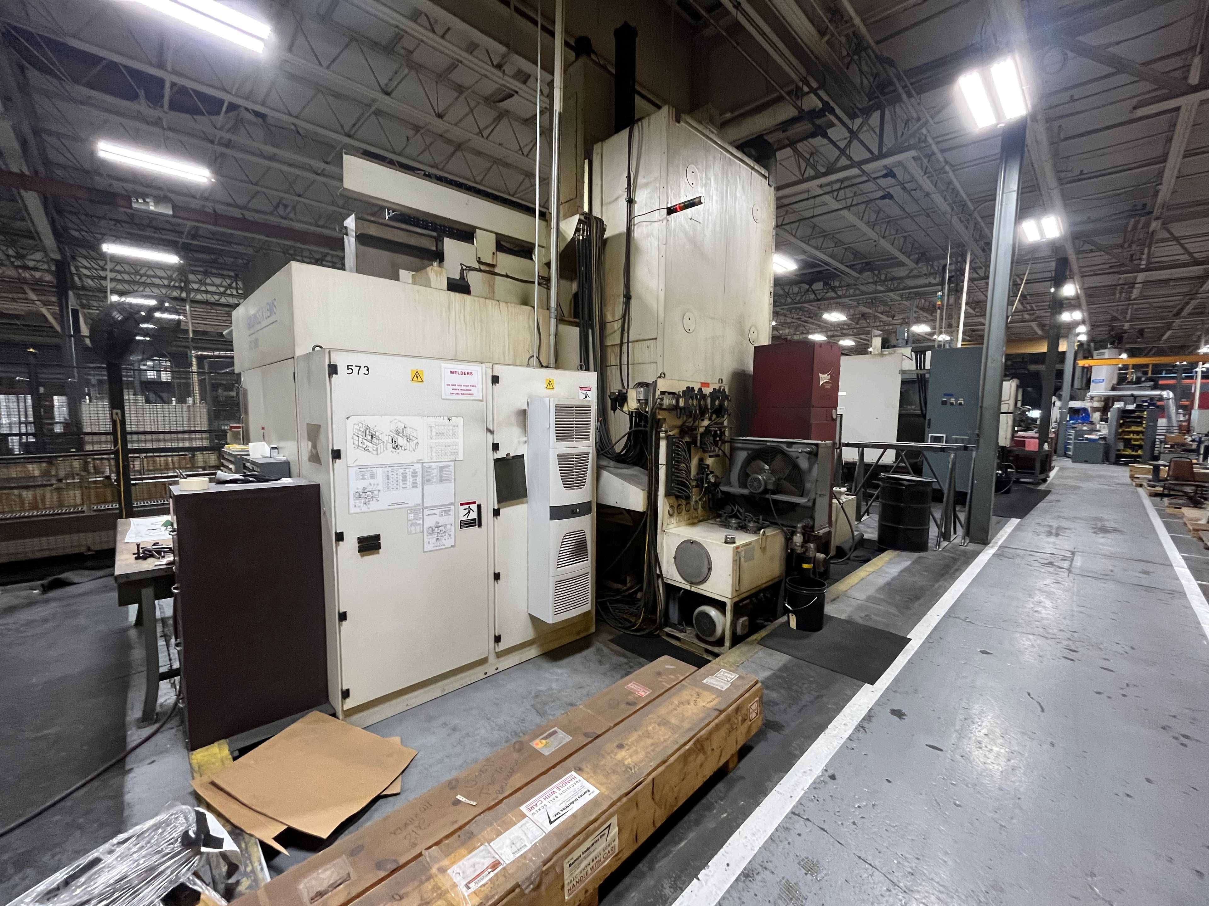 2005 Giddings & Lewis VTC 1600 w/ Fanuc 160i-TB Control W/ Tool Changer & Tool Holders - MACHINE TOOLING
