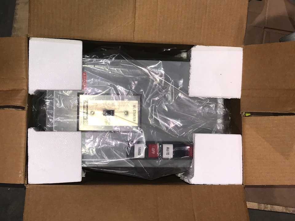 CUTLER-HAMMER ON/OFF SWITCH (QTY 1) - SWITCHGEAR