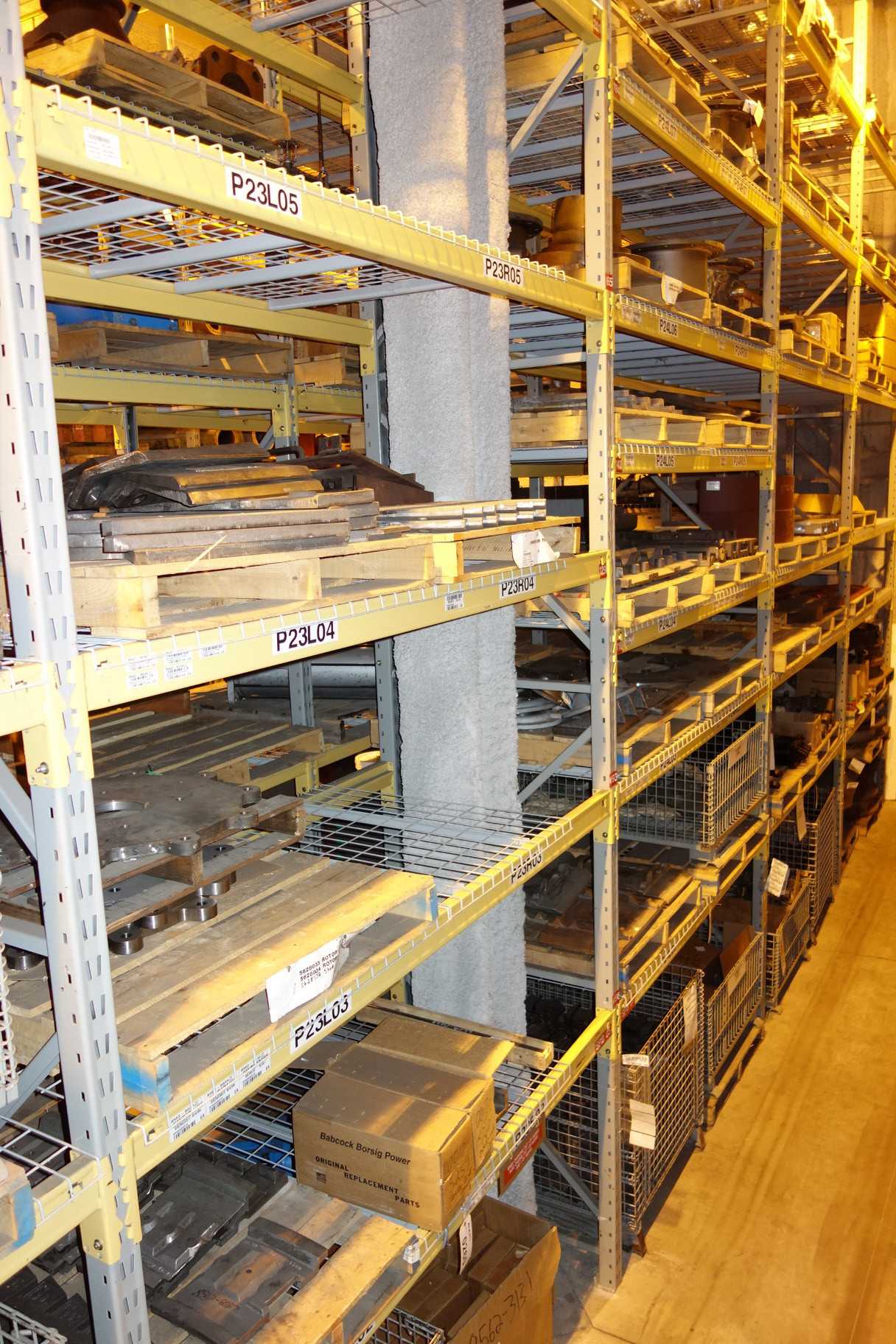 CONTENTS OF 2 UPRIGHT RACKING SECTION, LINERS - INDUSTRIAL PARTS