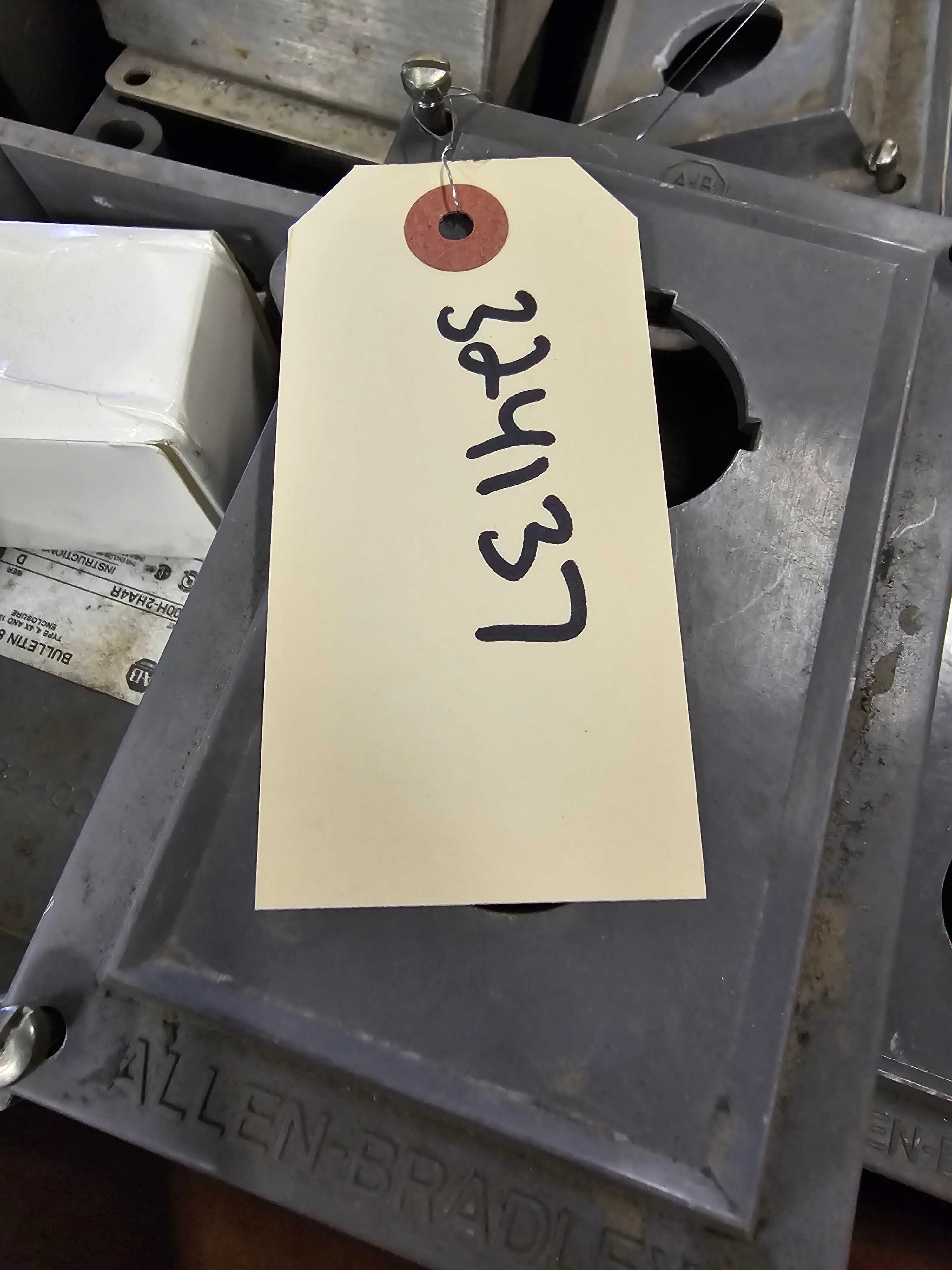 LOT OF ALLEN BRADLEY PUSHBUTTON STATION ENCLOSURES & OTHER PARTS - ELECTRICAL COMPONENTS