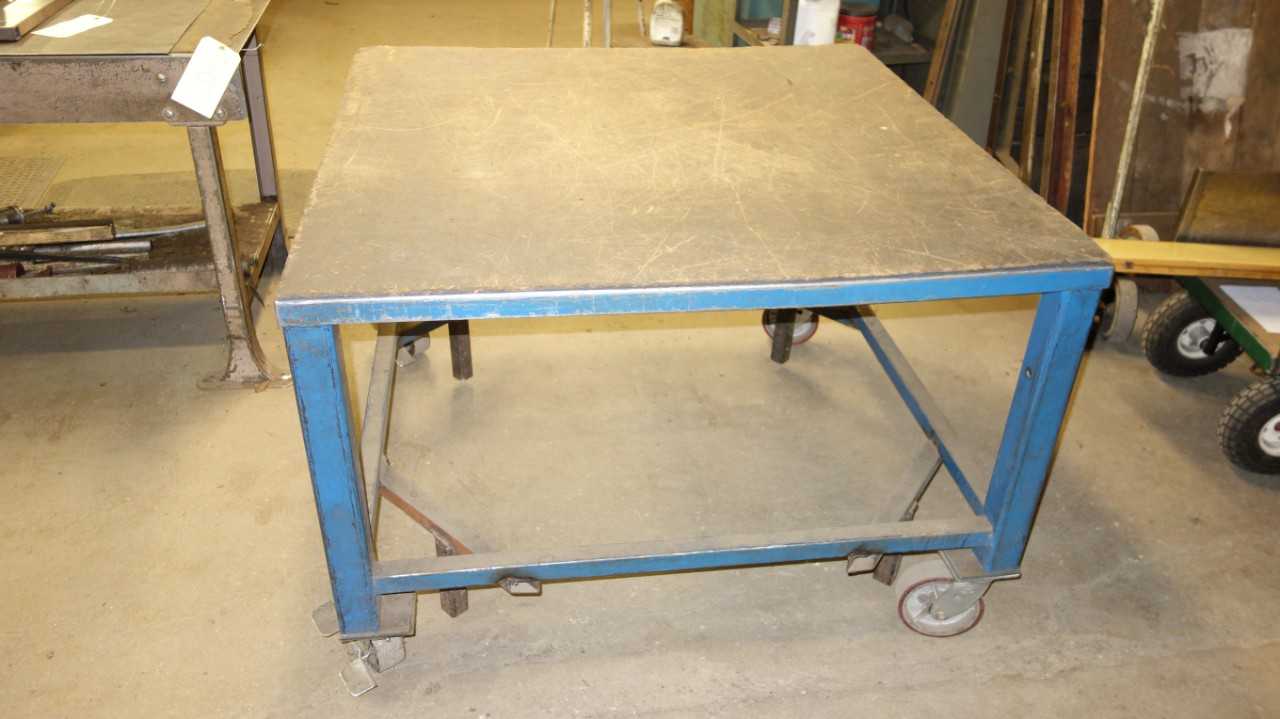 ROLLING MOBILE STEEL WORK TABLE - PLANT & FACILITY