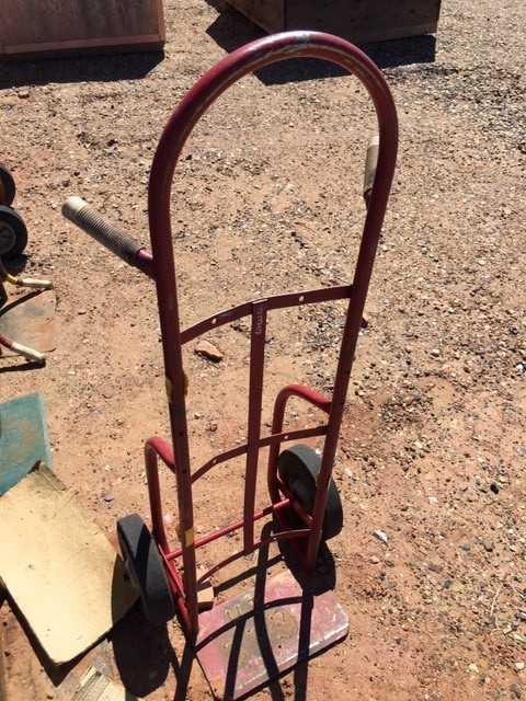 Hand Carts - 2 wheels (1 lot of 30 each) - MISCELLANEOUS Hand Carts - 2 wheels (1 lot of 30 each) - MISCELLANEOUS