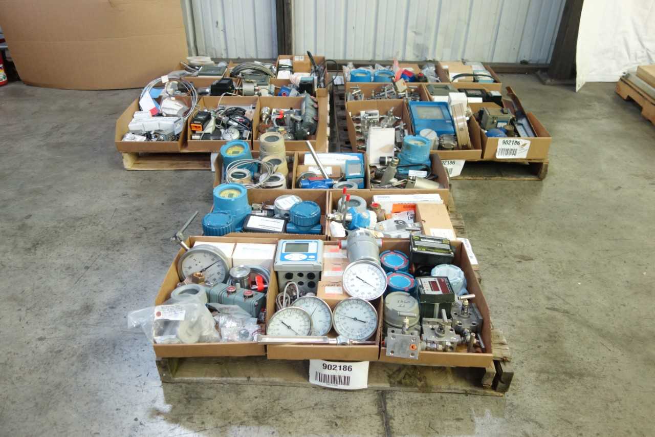 3 PALLETS OF ASSORTED INSTRUMENTATION - INSTRUMENTATION
