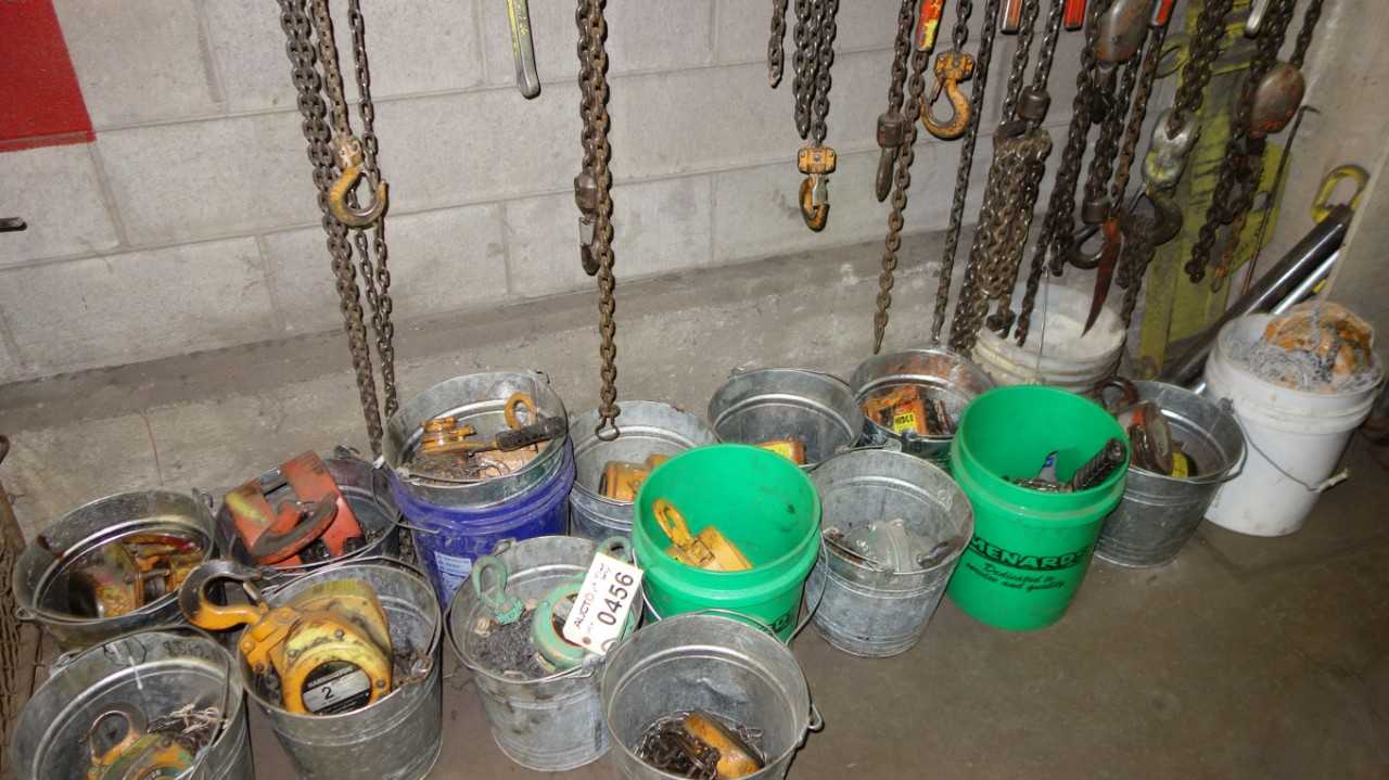 ASSORTED LOT OF MANUAL CHAIN HOISTS HARRINGTON CM 1/2 TON TO 5 TON - LIFTING EQUIPMENT