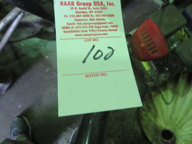 All lawn working machines in picture (3) LOT - MISCELLANEOUS