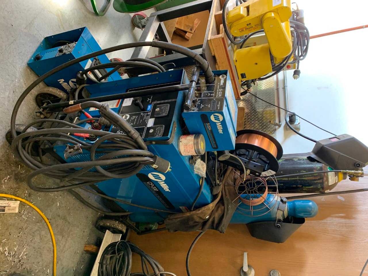 Miller CP-200, S-22A Wirefeed, HF 251D -1 Welding Package - WELDING EQUIPMENT