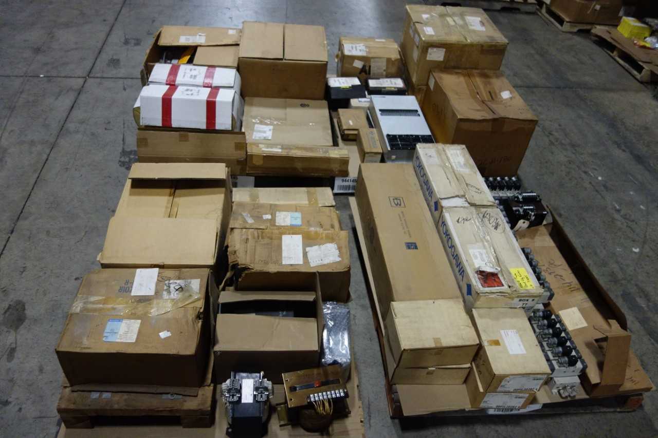 4 PALLETS OF ASSORTED ELECTRICAL - ELECTRICAL COMPONENTS