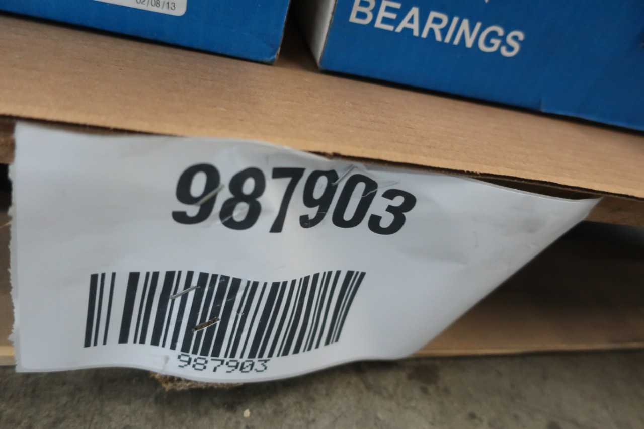 LOT OF 8 NTN BEARINGS. PART # 93125 (M100) - BEARINGS