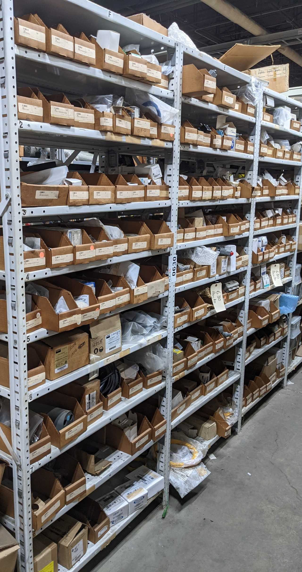 CONTENTS OF 3 SHELVES MRO , ELECTRICAL SWITCHES, PUSH BUTTONS - MISCELLANEOUS
