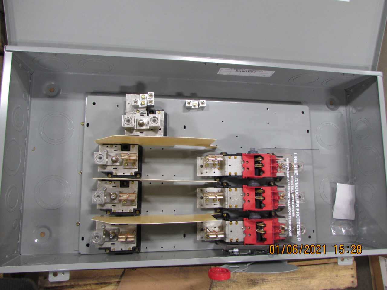 Eaton Safety Switch - ELECTRICAL COMPONENTS