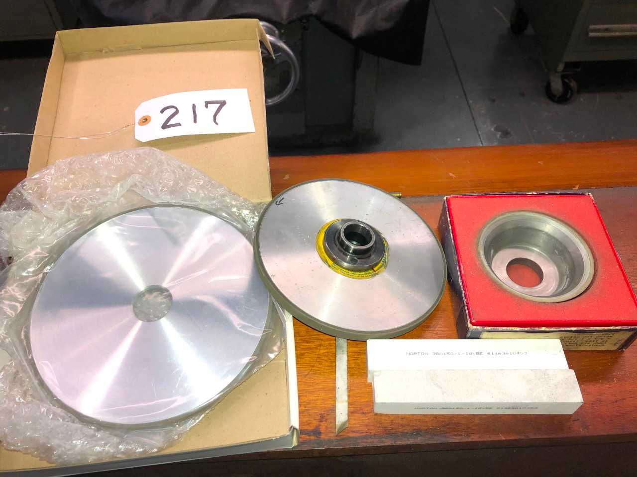 Lot of Diamond Wheels with Dresser - ELECTRIC POWER TOOLS