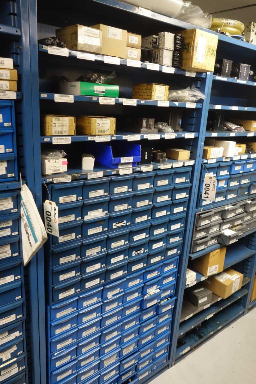 Contents of 1x section shelving - SHELVING