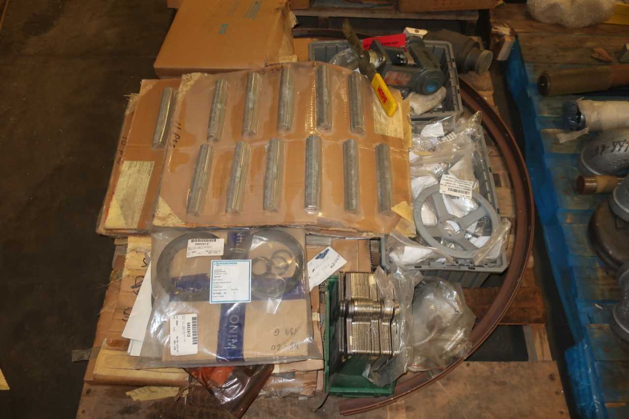 9 PALLETS OF ASSORTED EQUIPMENT VALVE PARTS POWER TRANSMISSION PUMP PARTS - VALVES