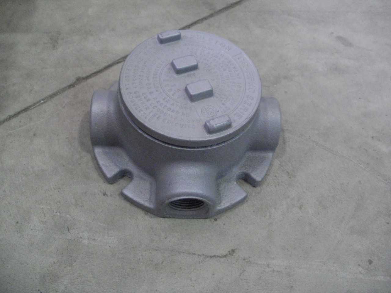 13 PIECES OF MIXED FITTINGS - PROCESS EQUIPMENT