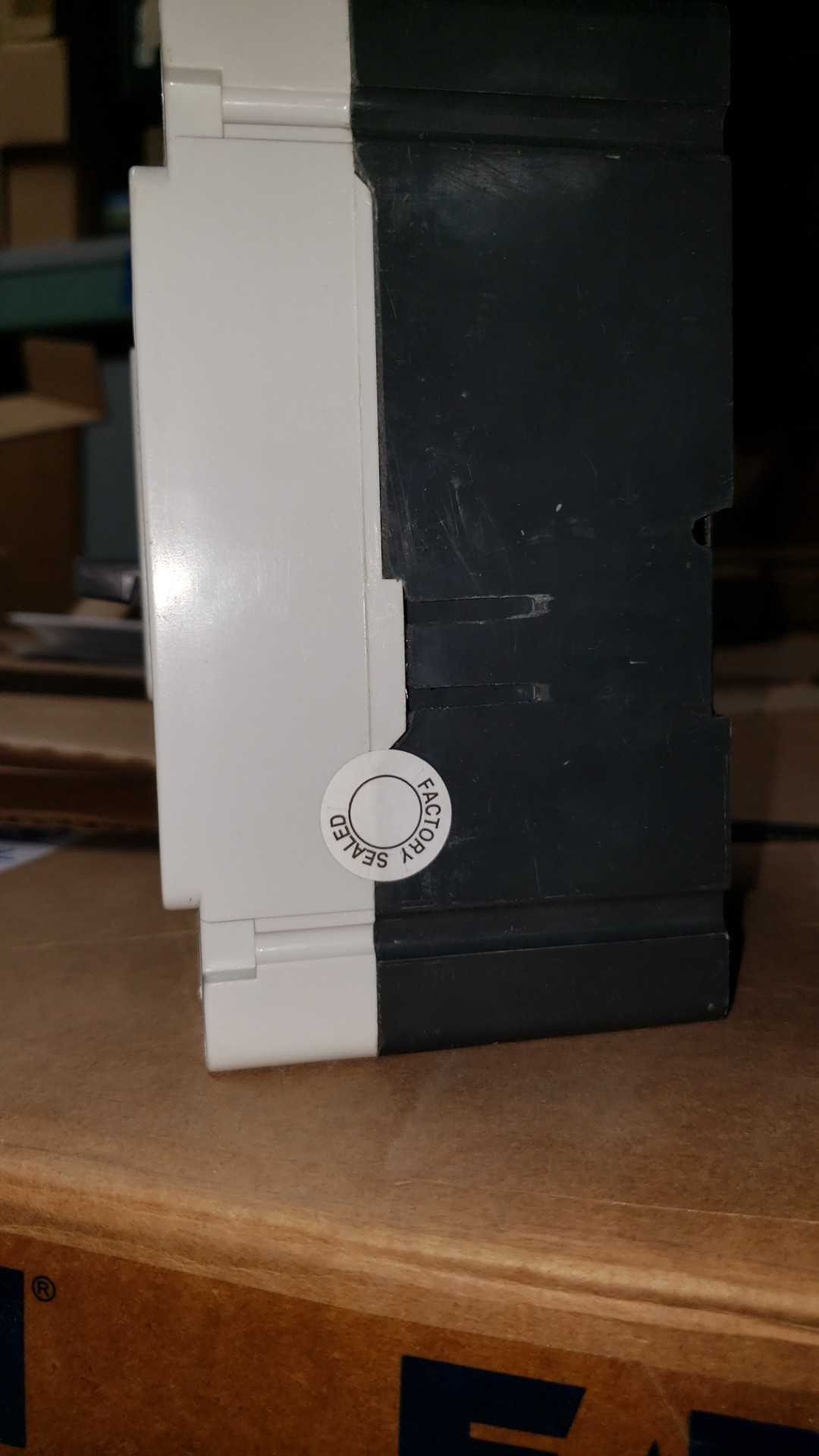 Eaton Breakers - CIRCUIT BREAKERS