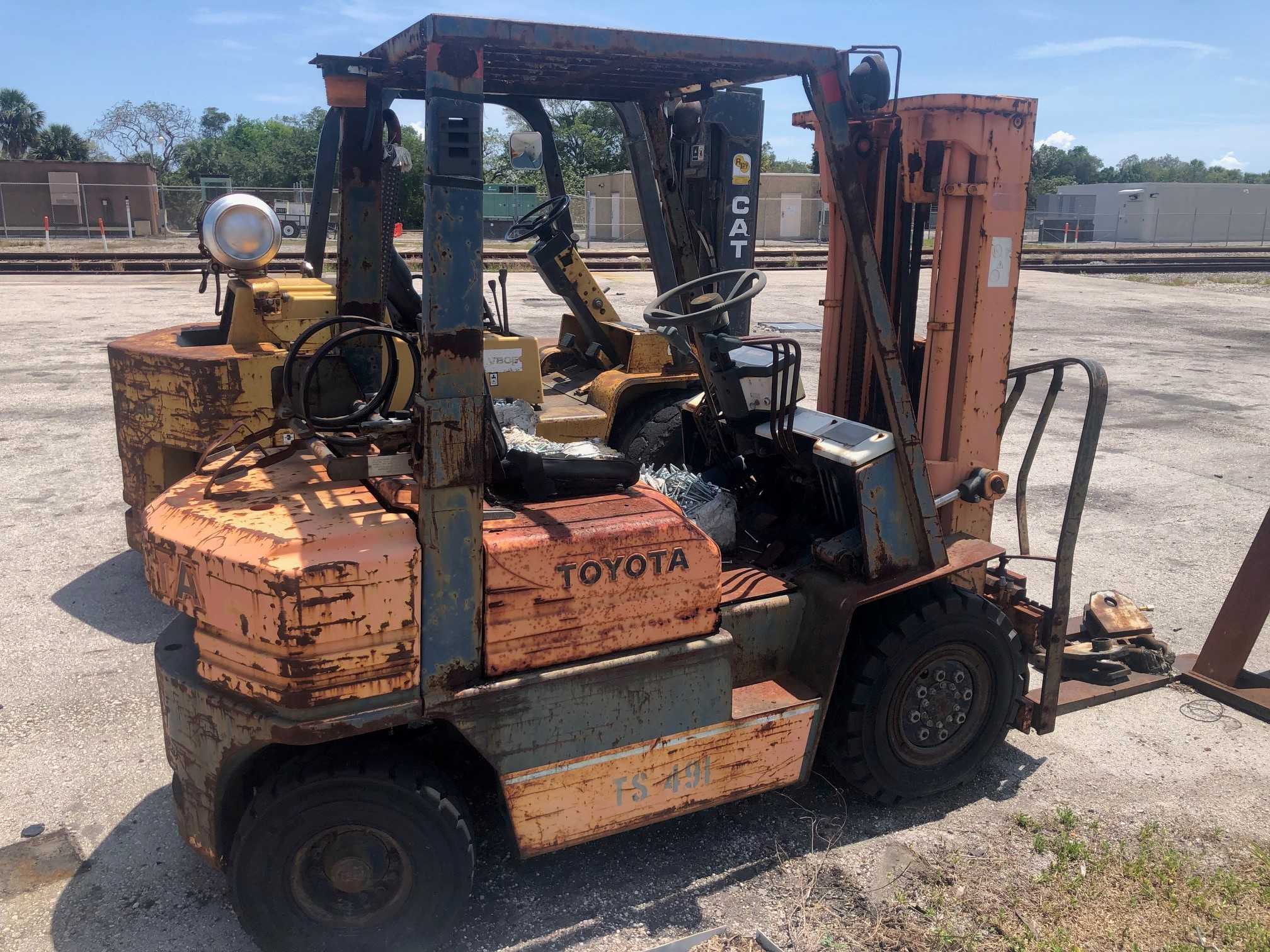 1995 Toyota 42-5FG20 Forklift - FORKLIFTS