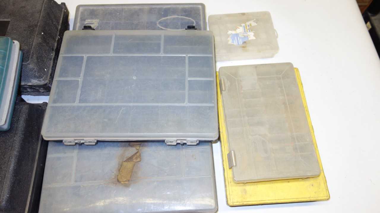 LOT OF 11 ASSORTED PLASTIC TOOL BOX (EMPTY) - ELECTRIC POWER TOOLS