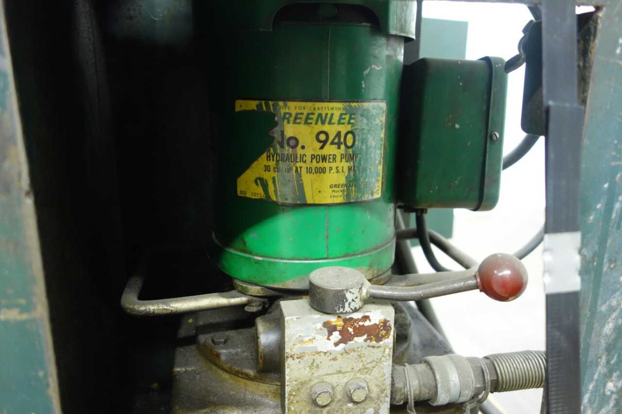 GREENLEE NO. 777 PIPE BENDER - ELECTRIC POWER TOOLS
