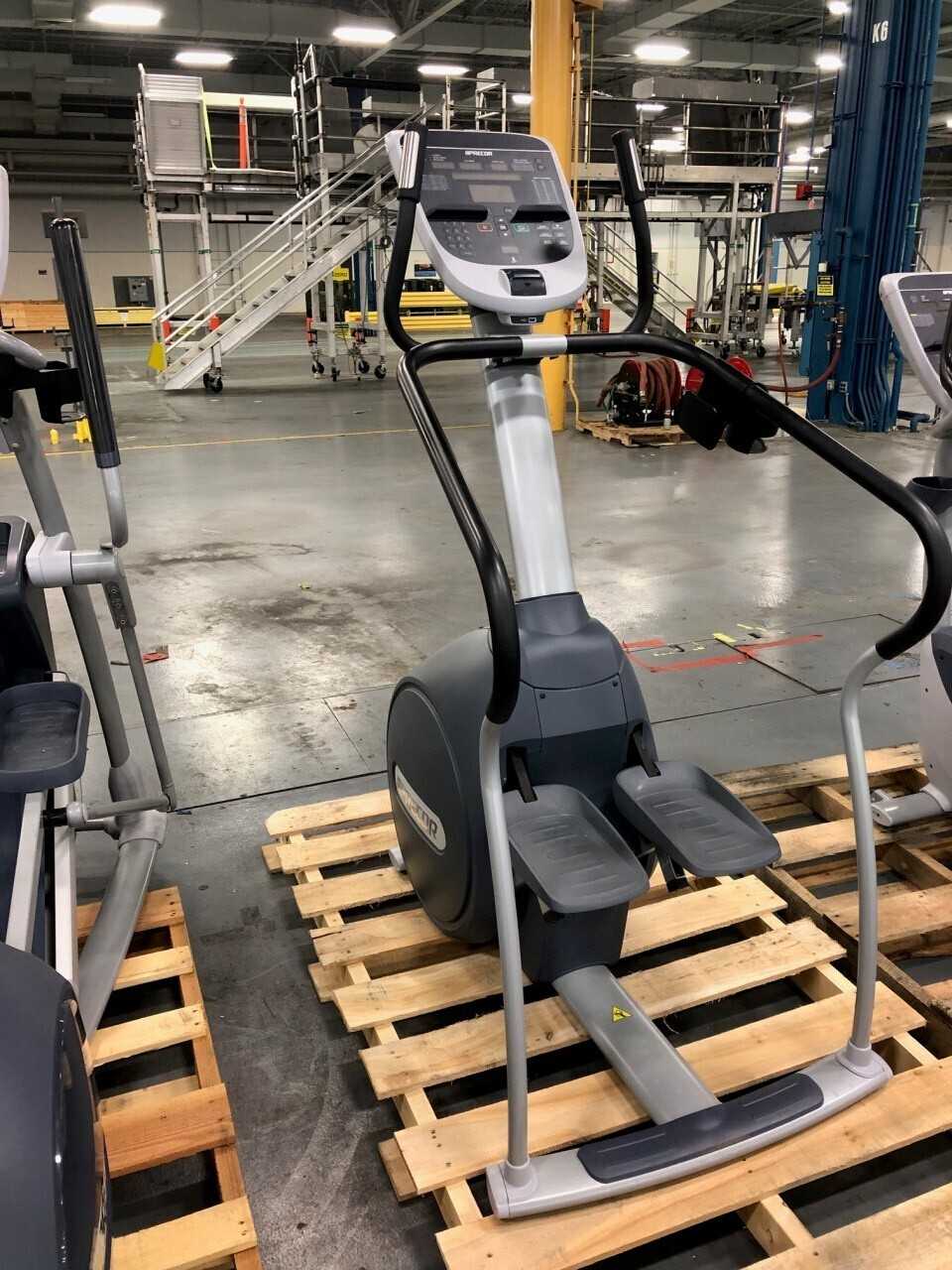 PRECOR Stair Stepper (2536238) Ridley Park - MISCELLANEOUS