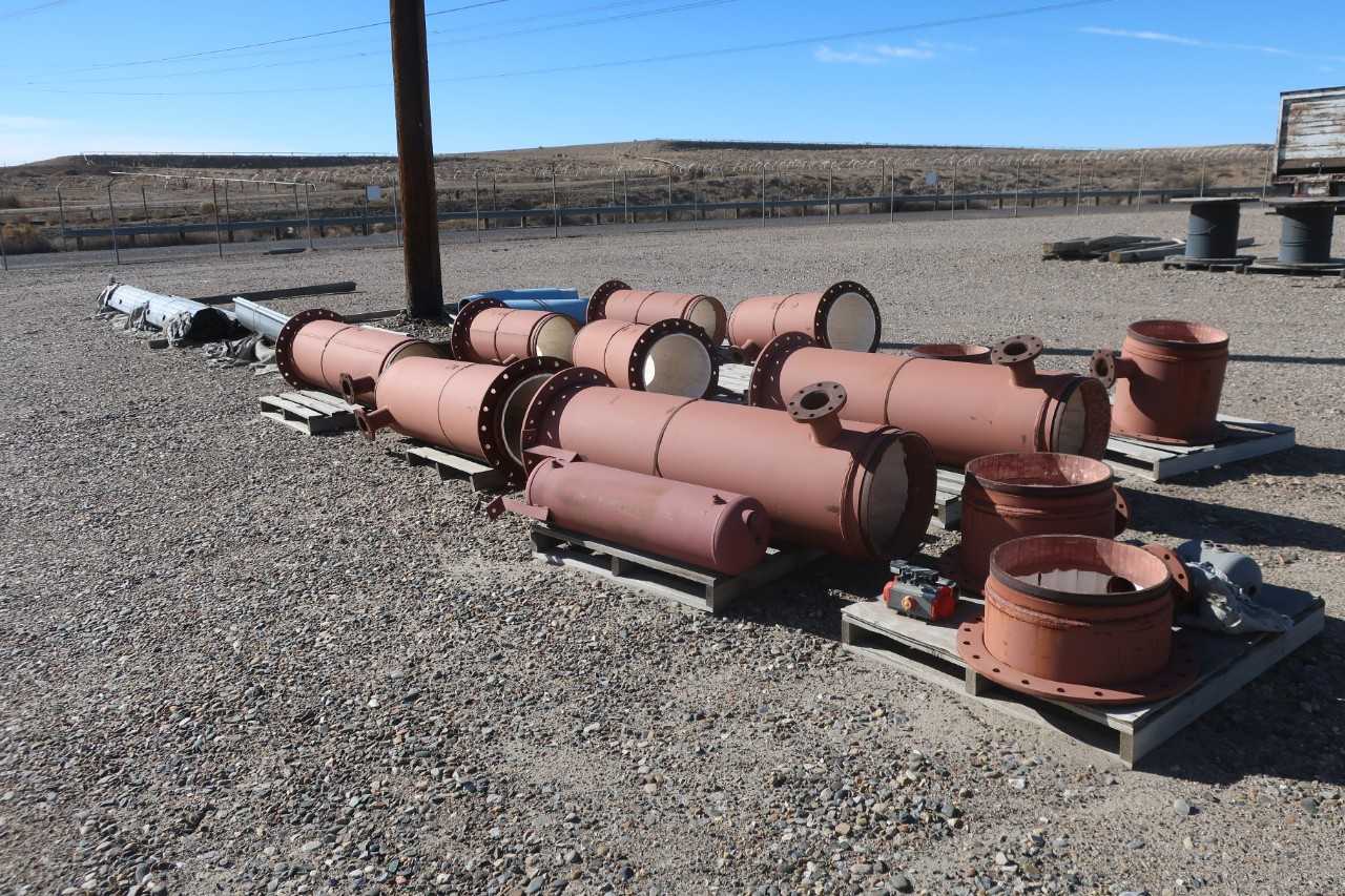 Lot Of Assorted Coal Turbine Boiler Spares, Vessels, Pipes. - MISCELLANEOUS