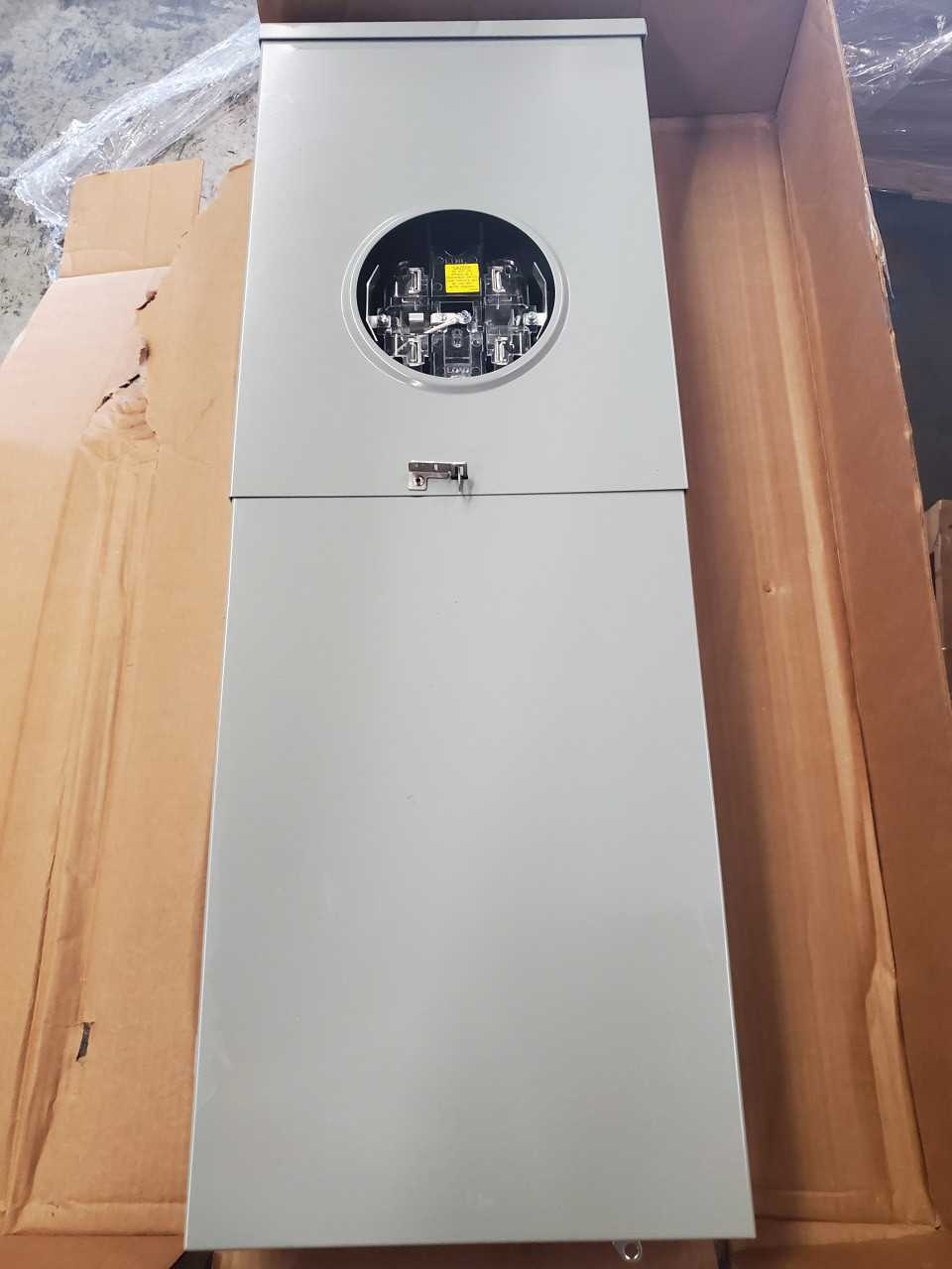 (1) Eaton MBX2040B200BTS Meter Breaker 200A 120/240VAC 1Ph 3Wire 4Jaws NEMA Type 3R 20 Spaces, 40 Circuits - CIRCUIT BREAKERS