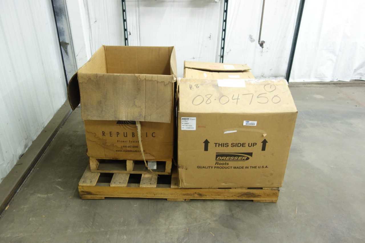 PALLET OF ASSORTED VACUUM PUMPS - VACUUM PUMP