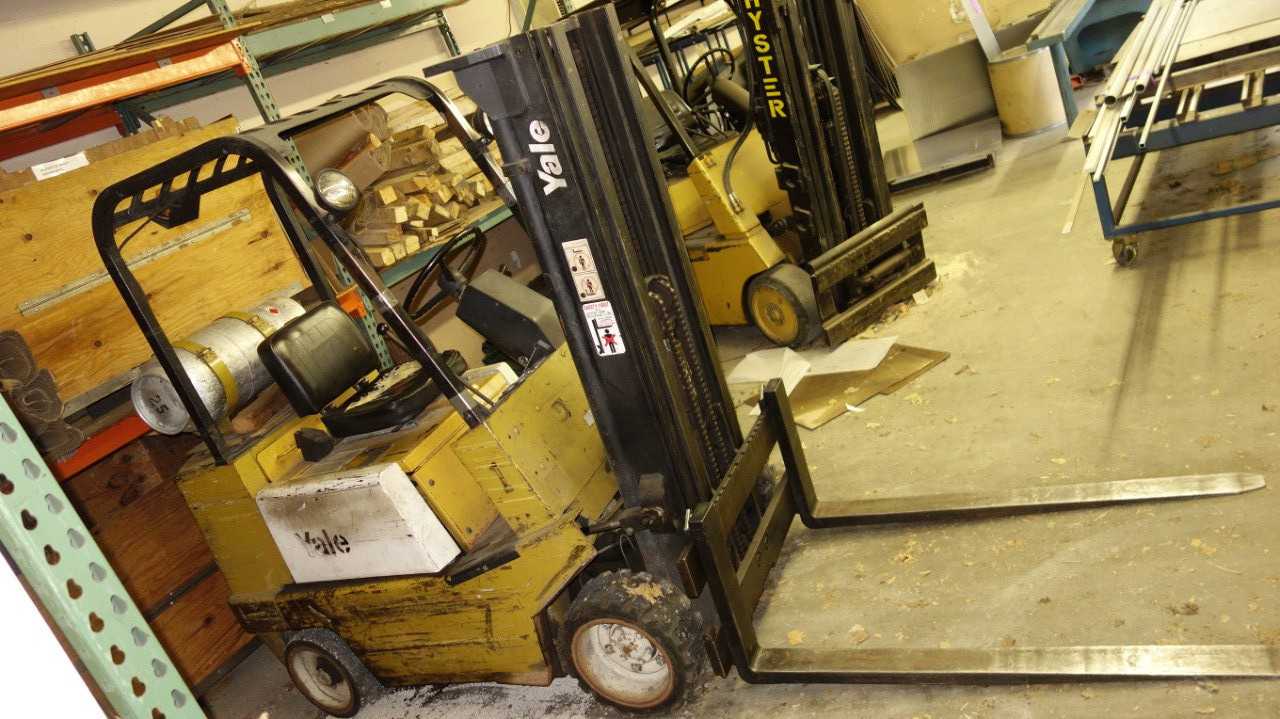YALE GC040ABJUAE083 4000LB 186IN SOLID TIRE LIFT TRUCK FORKLIFT (DELAYED REMOVAL OF APPROXIMATELY 3-4 WEEKS) - FORKLIFTS