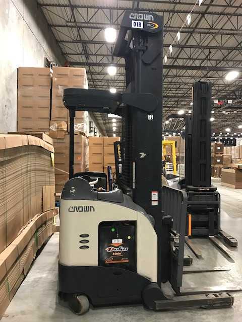 2008 Crown RD5200 reach truck, Norcross, GA - REACH TRUCKS