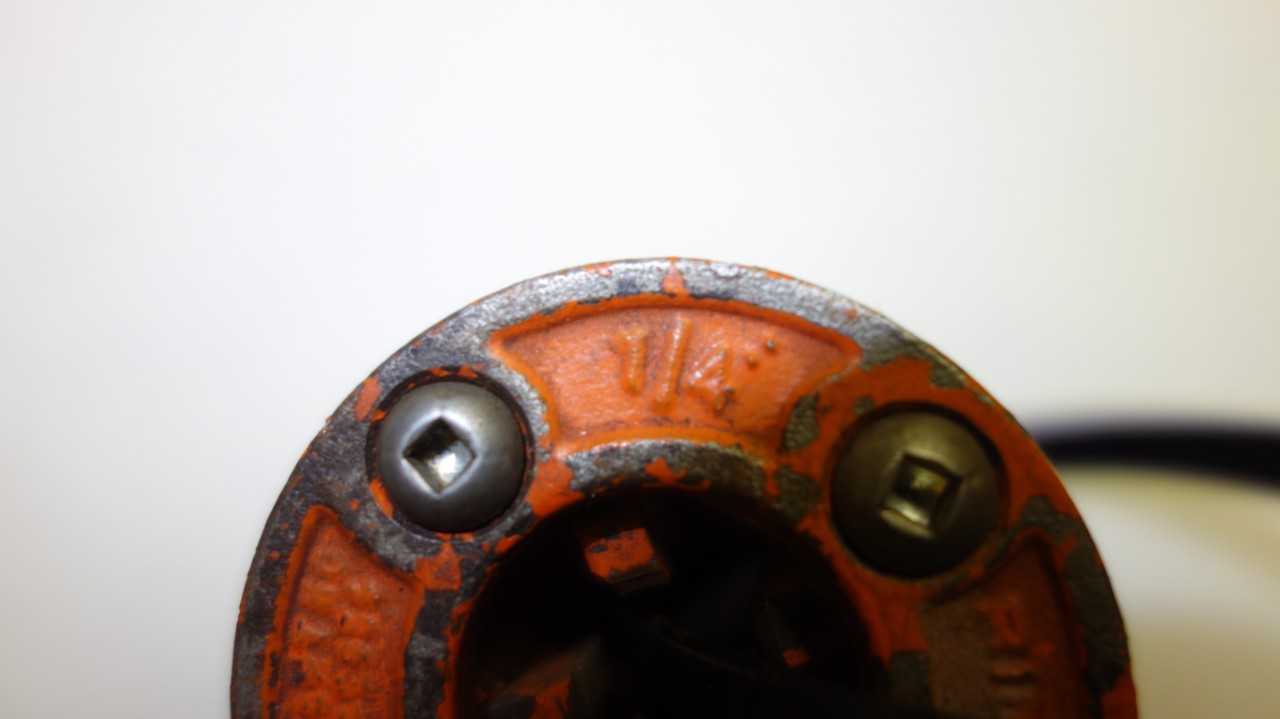 LOT OF 3 RIDGID 1/4 IN DIE HEADS - ELECTRIC POWER TOOLS