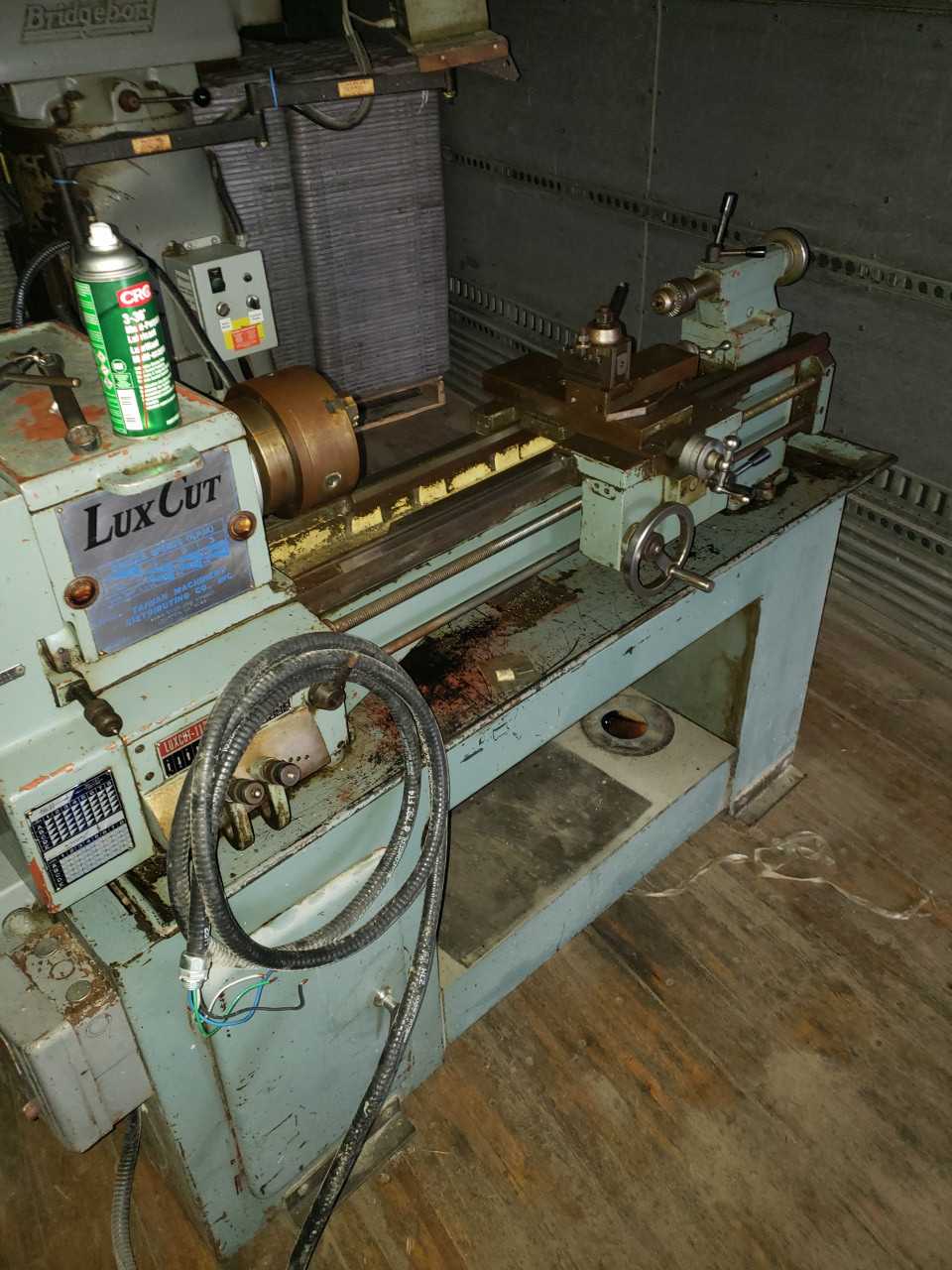 LuxCut 1136 Engine Lathe - LATHES
