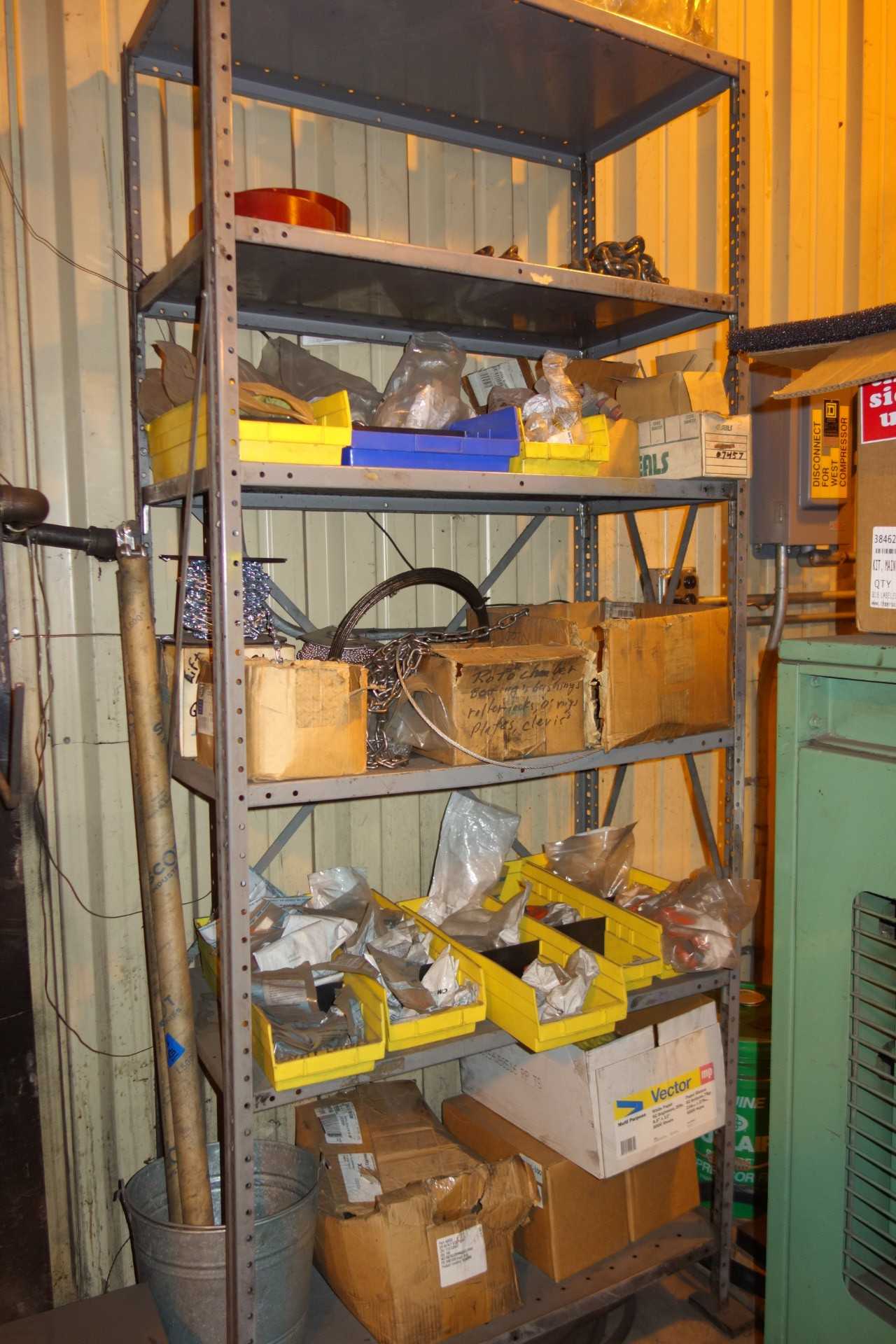CONTENTS OF SHELVING, RIGGING CHAINS & HOOKS - SHELVING