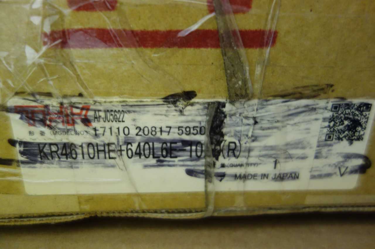 PALLET OF LINEAR BEARINGS, RAILS, GUIDES AND BALL SCREW ASSEMBLIES - BEARINGS