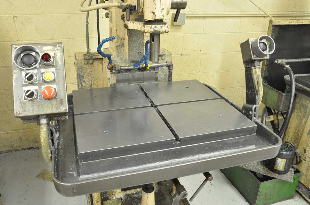 CHAS G. ALLEN 24" Single Spindle Lead Screw Tapping Machine - DRILLING MACHINES