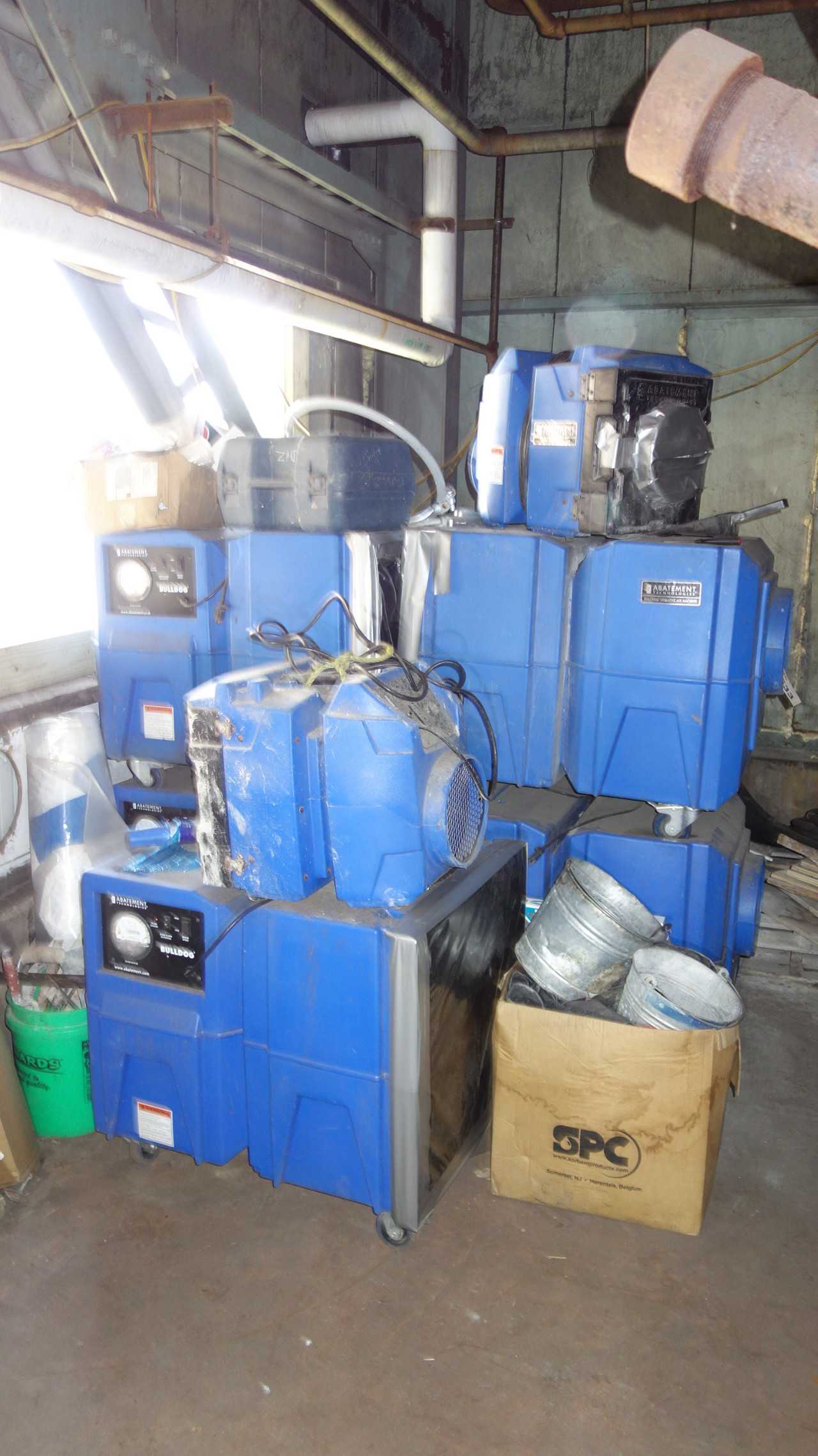 LOT OF ABATEMENT TECHNOLOGIES BULLDOG SCRUBBERS - ELECTRIC POWER TOOLS