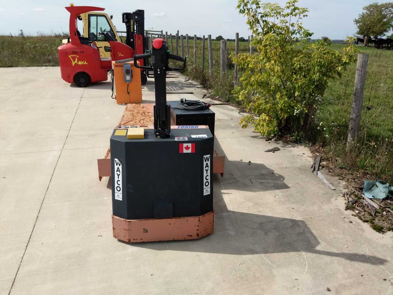Toniko T12WP Electric Pallet Jack w/ Charger - MATERIAL HANDLING