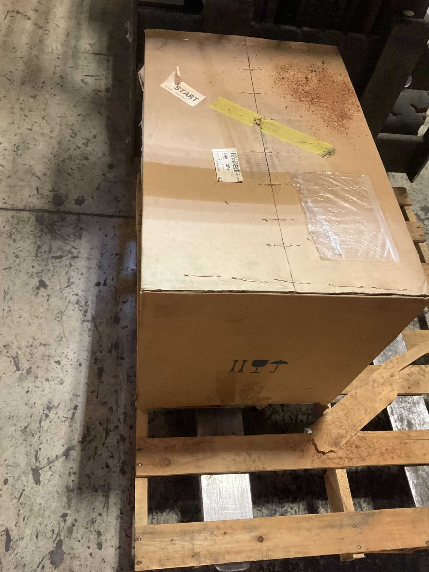 SIEMENS CORP 6RA7082-6FV62-0-Z DC DRIVE - DC DRIVES