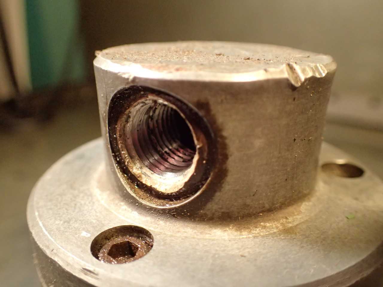 Deublin Model 2500 Rotary Rotating Union 4-Bolt Flange Mount: SOLD AS-IS - MACHINE TOOLING