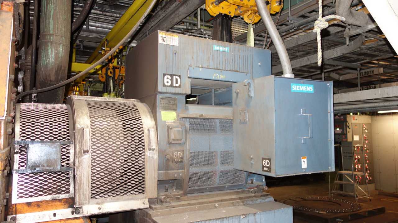 SIEMENS TYPE CG 400HP MOTOR 2300V 588Z 889RPM - MISCELLANEOUS