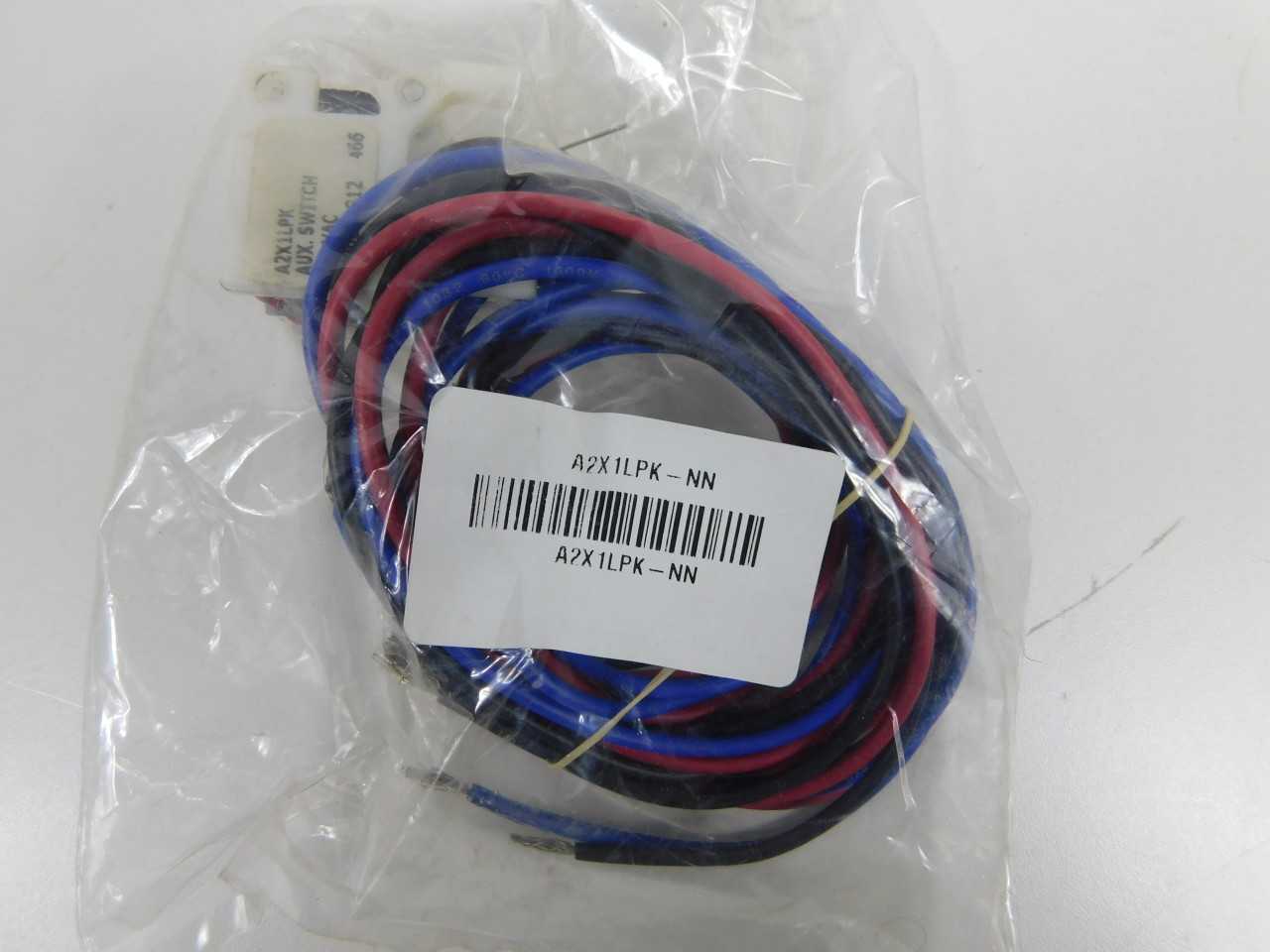 Quantity of 3x Assorted Switches - HAND TOOLS
