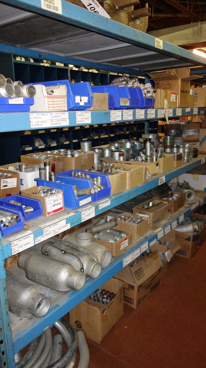 CONTENTS OF 4 SHELVES, ASSORTED ELECTRIC CONDUIT FITTINGS - ELECTRICAL COMPONENTS