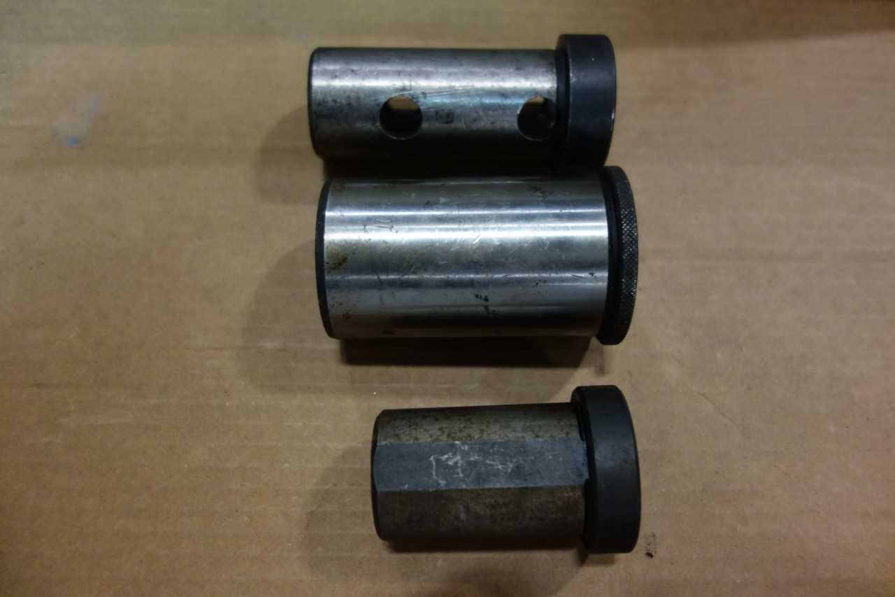LOT OF ASSORTED TOOL HOLDER BUSHINGS - HAND TOOLS