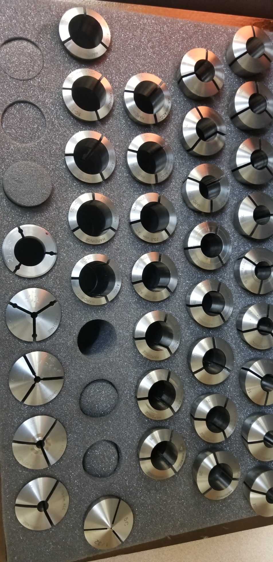 5C Collets In Box - HOLEMAKING TOOLS