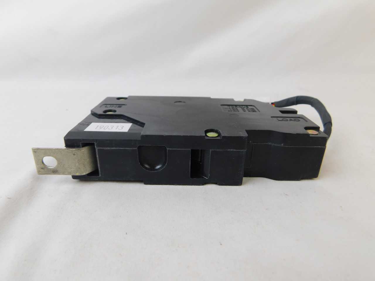 Quantity of 4 New Surplus Eaton GHQRD1030 Bolt On GHQ 1P 30A 277V - ELECTRICAL COMPONENTS
