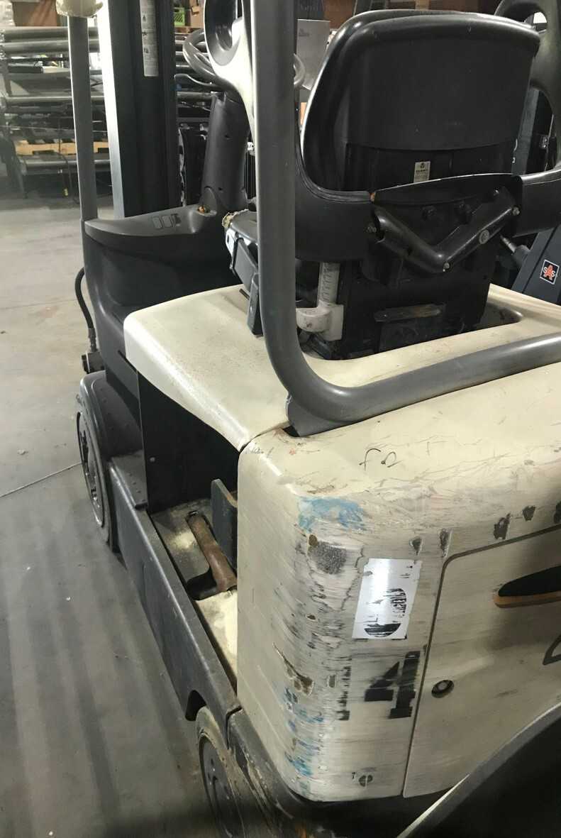 # 14 / Crown Electric Lift - FORKLIFTS