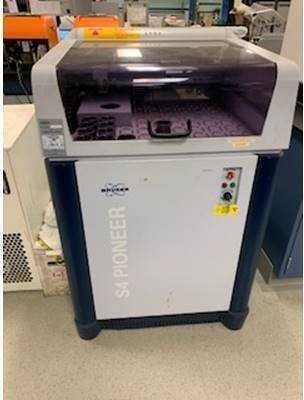 2008 Bruker S4 Pioneer 7KP1060-2AD14-1BB Spectrometer - LAB & SCIENTIFIC