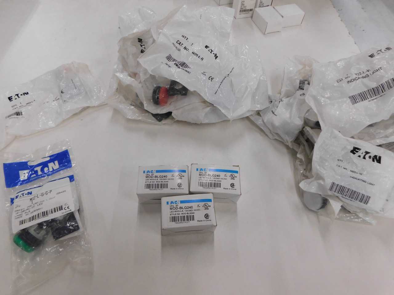 Lot of Quantity 35x Indicating Lights - LIGHTING